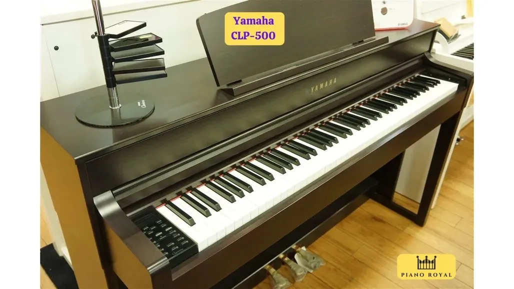 Yamaha CLP-500 Yamaha CLP-500