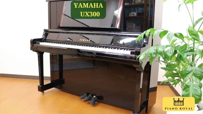 Đàn Piano Cơ Yamaha UX300