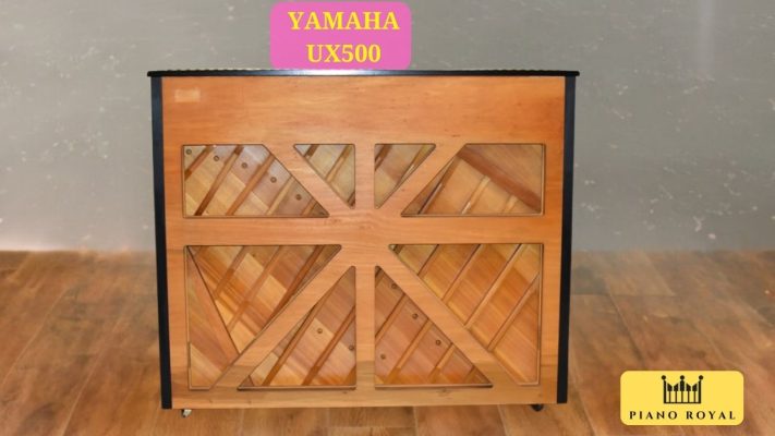 Đàn Piano Cơ Yamaha UX500