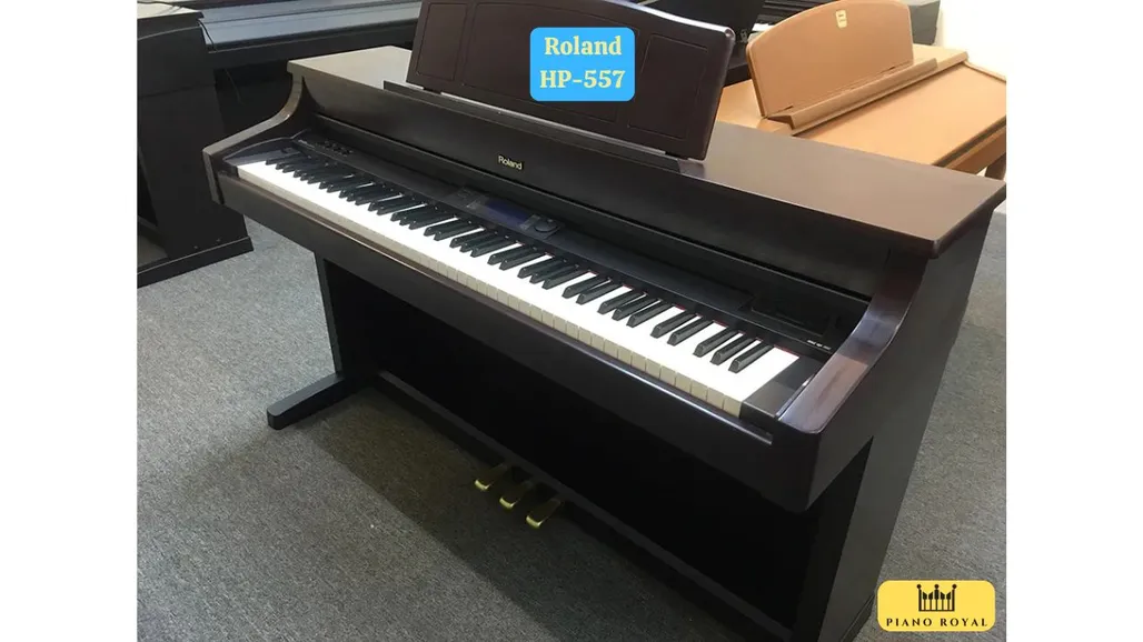 Đàn piano điện Roland HP-557 dan-piano-dien-roland-hp-557-3