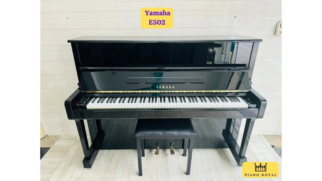 Đàn piano điện Yamaha E502 Đàn piano điện Yamaha E502